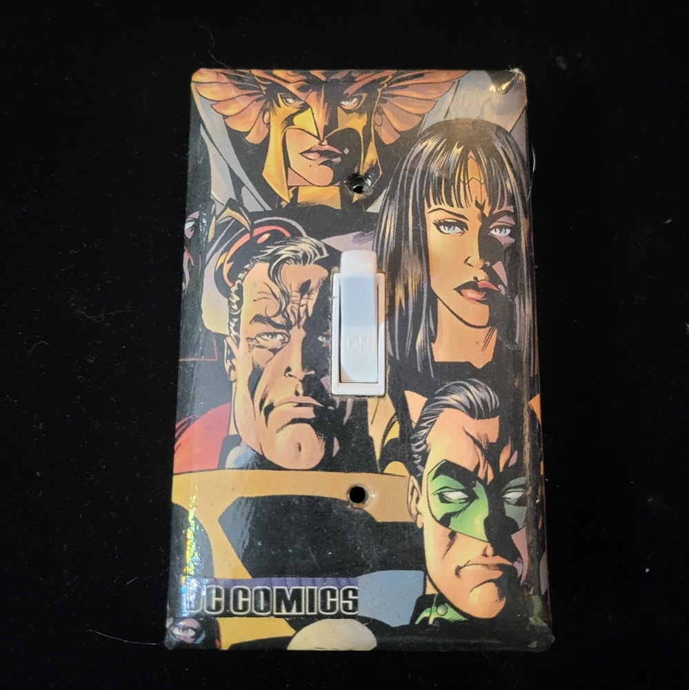 DC Comics Superhero Light Switch Cover - Black and Multicolor - Handmade Decoupa